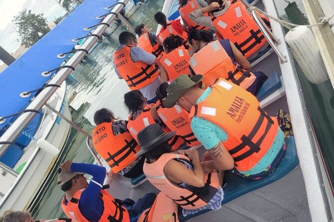 3 Hours of Whale Watching in Puerto Vallarta - Language and communication: English guide, but still plan for Spanish