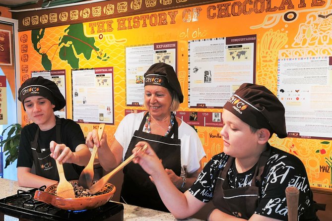Bean to Bar Chocolate Workshop in Puerto Vallarta - Price and value: $62.90 for a 2-hour small-group class with materials
