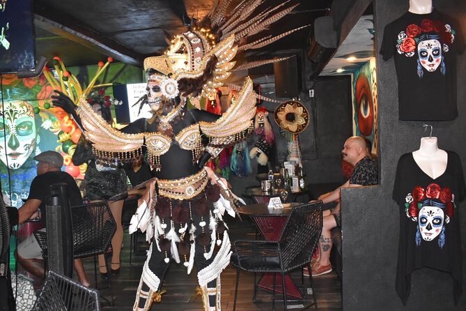 Cabaret Show and Mixology Cocktails in a Mexican Cantina - Key highlights (what makes this worth your time)