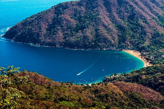 Catamaran Yelapa Beach Tour with Snorkeling, Food and Open Bar - Yelapa beach day and the Horsetail waterfall: choose your adventure