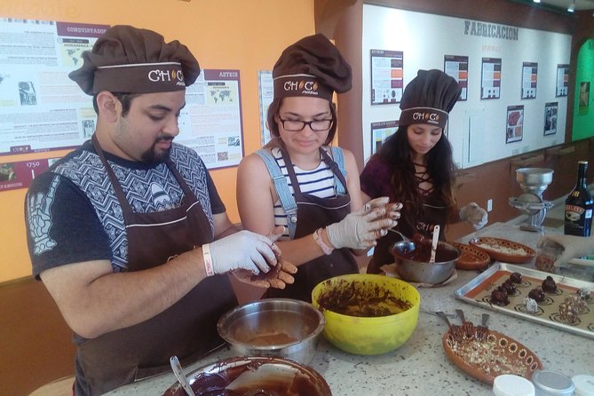 Chocolate and truffles workshop - Who should book this workshop in Puerto Vallarta (and who should think twice)