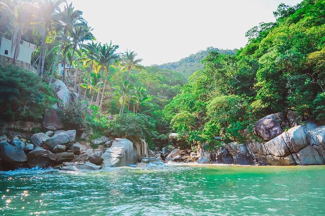 Coastal and Jungle Hiking Tour along 6 Beaches of Puerto Vallarta - Playa Colomitos: crystal-clear water, small-beach vibes, and snorkel time