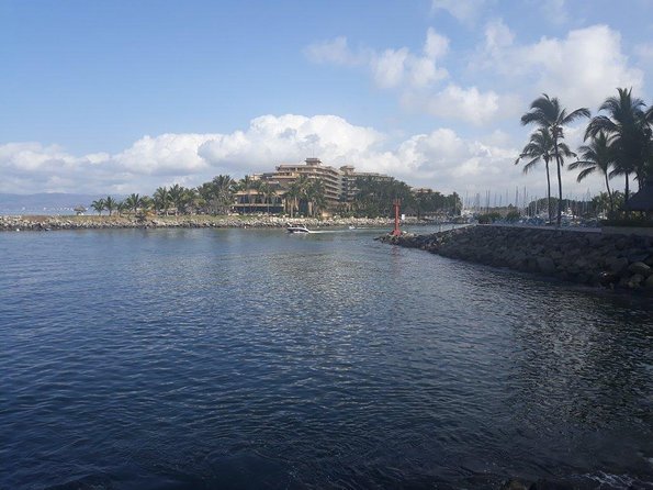 Custom 46' Boat in Puerto & Nuevo Vallarta - The 46-Foot Private Boat Setup: What Makes It Feel Special