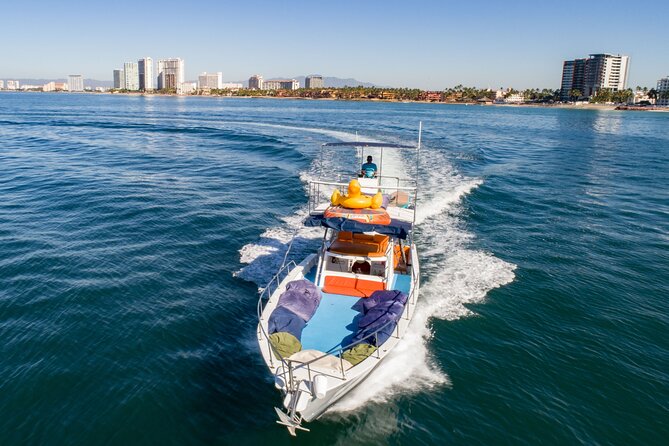 Famous Pato Bobo Adventure Boat - Los Arcos de Mismaloya: the snorkeling stop that drives the day