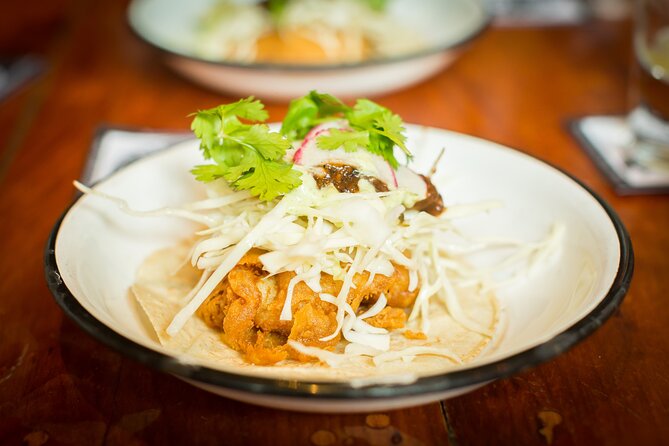 Food & Mixology Tour:Tequila,Tacos, Mezcal and Agave Cocktails - Guides make the difference: who you might meet