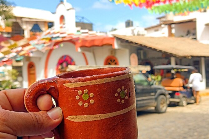 Gastronomic, Historical, And Cultural Tour In Sayulita - Artisanal Market: seeing Wixarika craft work up close