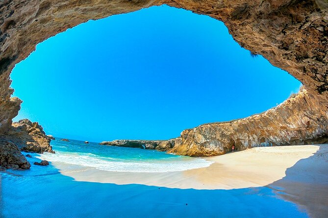 Half-Day Tour to Marietas Islands, Playa Nopalera by Speedboat - Bay of Banderas views plus breakfast in the first stretch