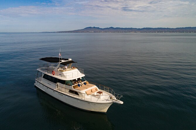Hatteras 58-61' Luxury Yacht in Puerto Vallarta & Nuevo Nayarit - Snorkeling, Kayaking, and Paddleboarding—What’s Included and How to Make It Work