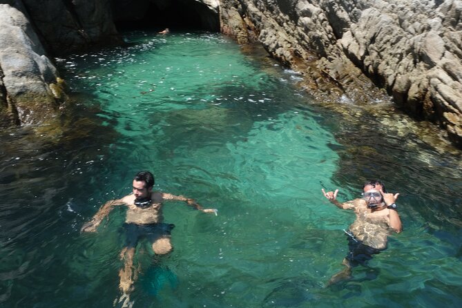 Hidden Beach Snorkeling Adventure - Snorkel Stop 1 at Majahuitas Beach: Your First Underwater Look