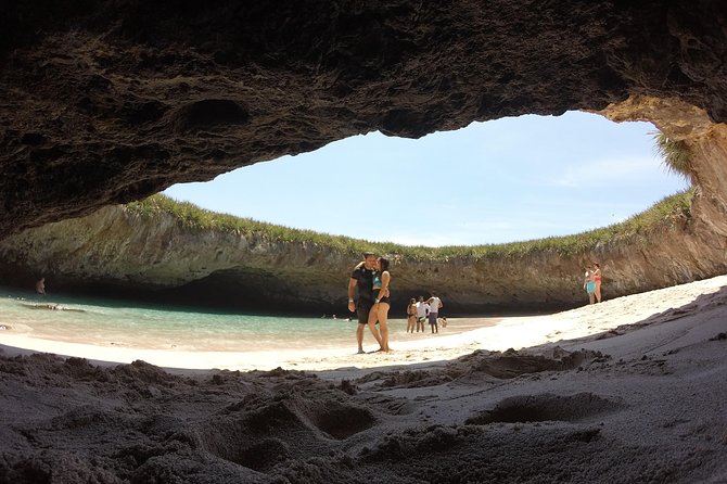 hidden beach tour guaranteed! - The day’s route: Marietas Islands, snorkeling, Puente de Piedra, and birds
