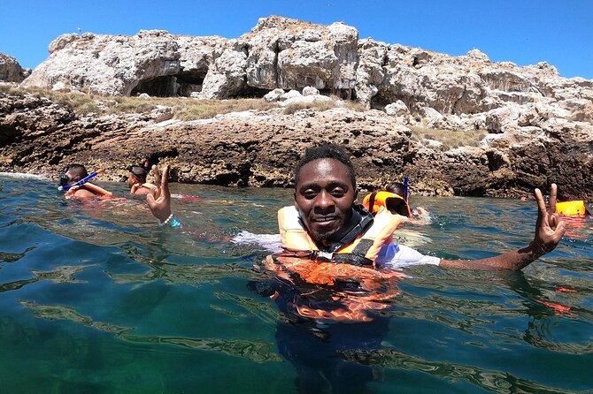 Isla Marietas Catamaran Tour! Full Day Nature Adventure - Food and drink: breakfast, lunch, and open bar timing