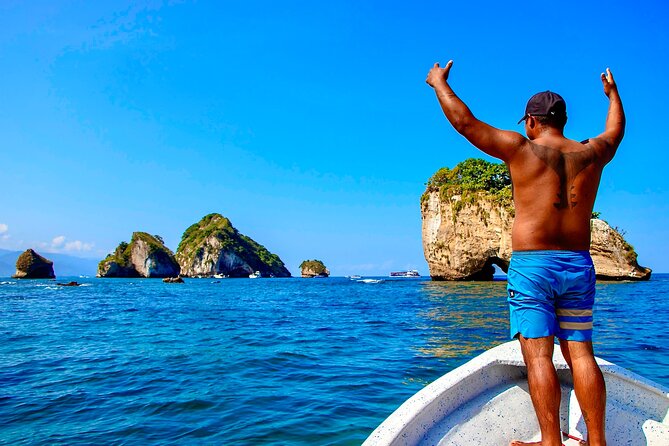 Los Arcos 5 islands Snorkeling Cliff Jumping and Hidden Beach - From Zona Romántica to the Mismaloya coast