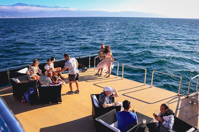Luxury Mega Yacht 100' Limousine of the Sea 2: Puerto Vallarta - Price and logistics: how to judge value for up to 15 people