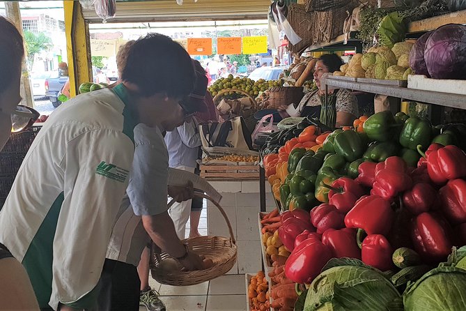 Make your own Mole Poblano in Puerto Vallarta - Your take-home jar: planning for travel with a heavy sauce