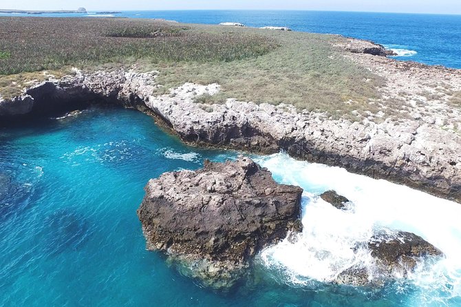 Marietas Islands Snorkel Cruise from Puerto Vallarta All Inclusive - Playa La Nopalera: the beach stop that anchors the day