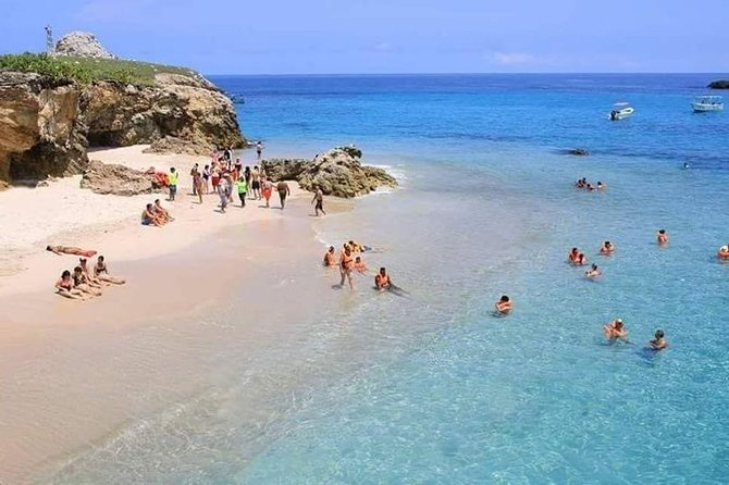 Marietas Islands Snorkeling Tour - Puente de Piedra and Island Stone Arches: The Photo Spots Are Real