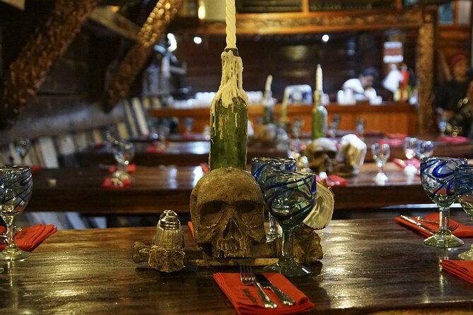 Night Cruise at Puerto Vallarta, Pirate Show & Dinner! - The Bay Cruise Viewing: Where the Views Fit (and When You’ll Snap Photos)