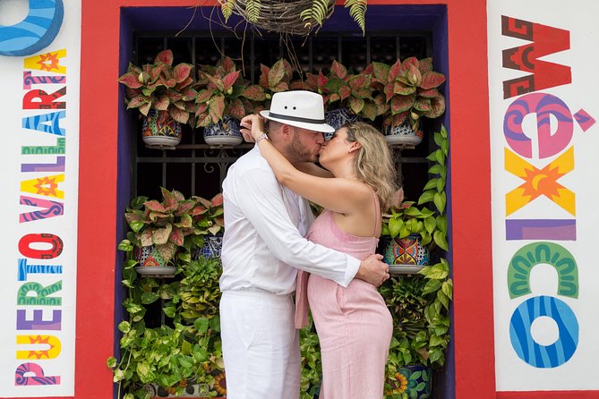 Photo Shoot in Puerto Vallarta Historic Downtown - The iconic downtown building stop: get your “I’m here” shots