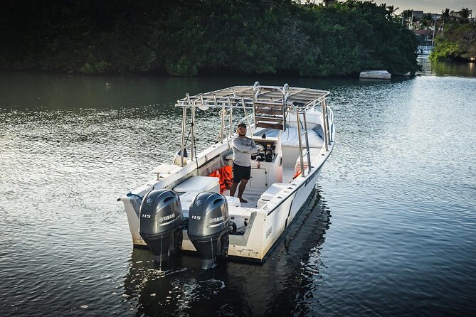 Private Charter: Chica Super Panga 30' - Quick hits before you decide
