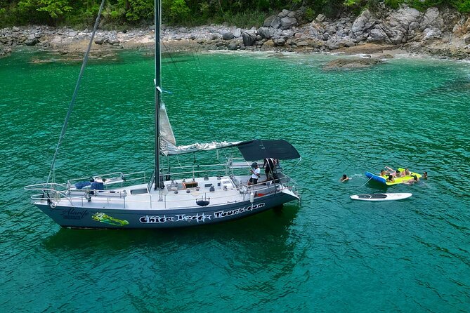 Private Chica SAILING Adventure Puerto Vallarta ALL INCLUSIVE - Crew care matters: the service vibe that keeps showing up