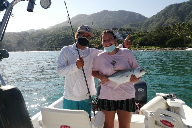 Private Inshore Fishing Adventure in Puerto Vallarta with Snacks - Trolling vs bottom fishing: how the captain decides where you fish