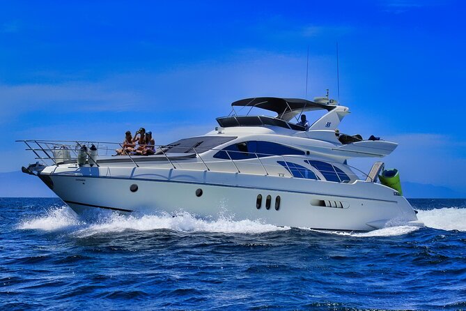 Private Luxury Yacht Chica 55' VIP All Inclusive + Jet Ski - Stepping aboard the 55 Chica for a true private-group day