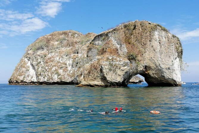 Private Snorkeling Adventure: Los Arcos & Colomitos Beach - Los Arcos de Mismaloya: your 2-hour snorkeling focus