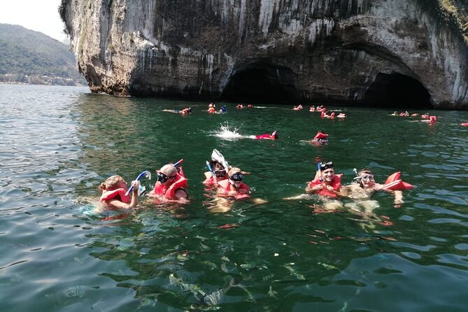 Private Snorkeling Tour to Los Arcos - Onboard comfort: safety, snacks, and the small details that get mentioned