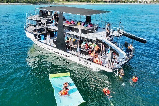 Private Yacht Charter ChicaFUN 2 Waterslides All Inclusive - Key things to know before you sail