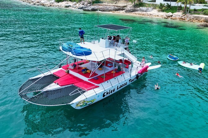 Private Yacht Charter ChicaFUN 3 Waterslides All Inclusive - Water toys plus waterslides: where the time goes