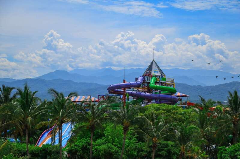 Puerto Vallarta: Aquaventuras Park Admission Ticket - Thrill slides that match different energy levels