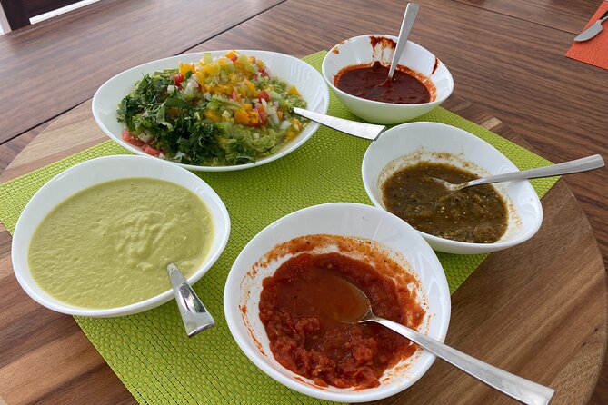 Puerto Vallarta Cooking Class Experience with Market Tour - Chef Enrique’s home kitchen: the daily menu (and why it changes)