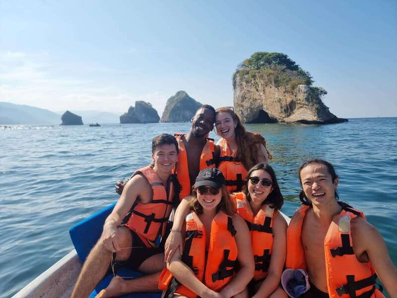 Puerto Vallarta: Los Arcos Islands Boat Tour and Snorkeling - Los Arcos by Boat: Five Islands, Bird Caves, and Rock Formations