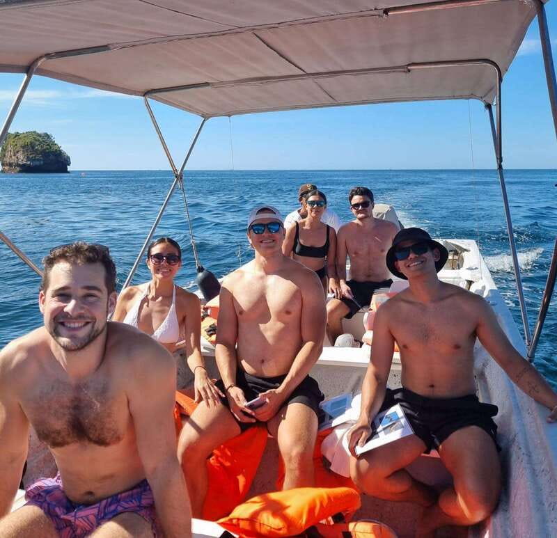 Puerto Vallarta: Los Arcos Islands Boat Tour and Snorkeling - Snorkeling at the Reef: Protected Waters and Real-World Expectations