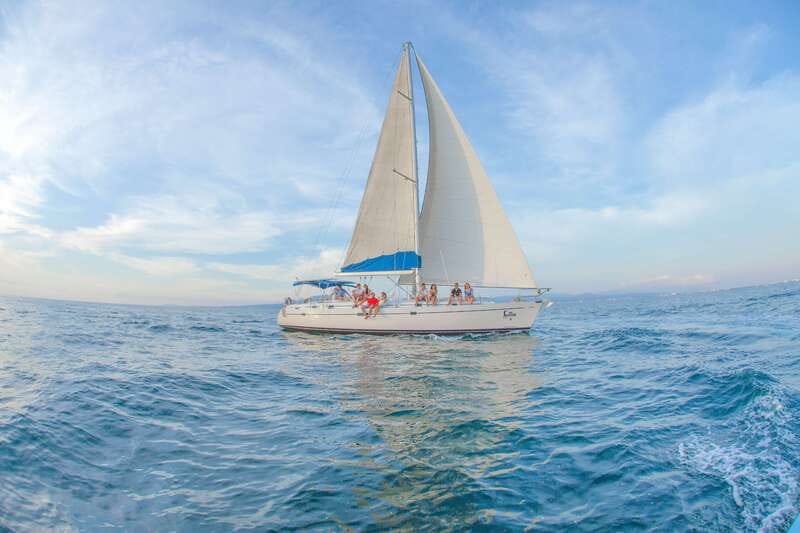 Puerto Vallarta: Luxury Day Sailing Tour of Bay of Banderas - Luxury Sailing on Banderas Bay: The Feel You’re Paying For