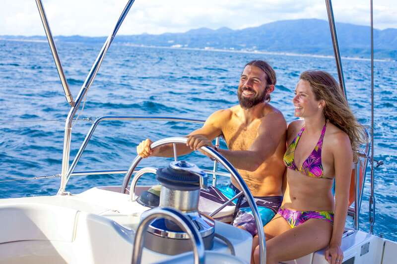 Puerto Vallarta: Luxury Day Sailing Tour of Bay of Banderas - Lunch, Snorkeling, and Paddleboarding: The 2.5-Hour Water-Play Window
