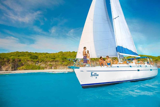 Puerto Vallarta Luxury Sailing with Premium Open bar & lunch - Your 6-Hour Luxury Sail on Banderas Bay