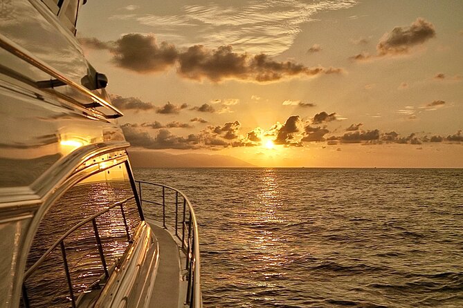 Puerto Vallarta: Luxury Yacht Sunset Cruise with Premium Open Bar - Who This Puerto Vallarta Sunset Cruise Fits Best