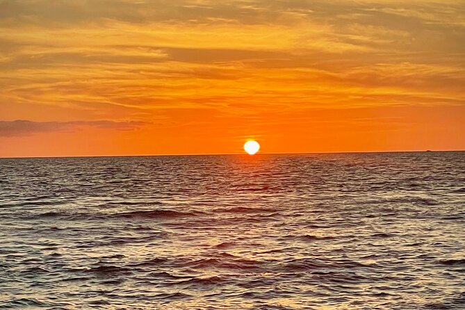 Puerto Vallarta: Luxury Yacht Sunset Cruise with Premium Open Bar - Should You Book This Yacht Sunset Cruise?