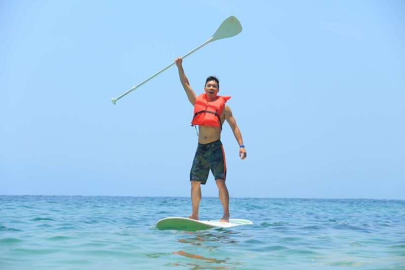 Puerto Vallarta: Luxury Yacht Tour with Lunch and Open Bar - What’s included, what to bring, and the smart small tips