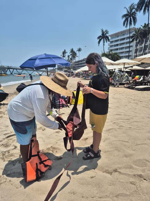 Puerto Vallarta: Private Parasailing Experience - Weather and wind: why your elevation and time in the air can change