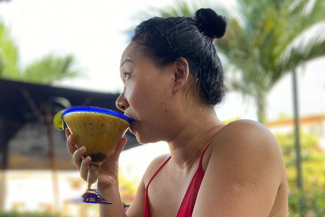 Puerto Vallarta Tacos, Culture, and Local Life Tour - The long middle stretch: markets, spice shops, family bakeries, and optional drinks