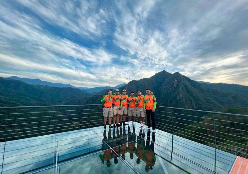 Puerto Vallarta: Walking Tour to Glass ViewPoint Jorullo - The Scenic Finale: Lookouts Over the Bridge and Toward Banderas Bay