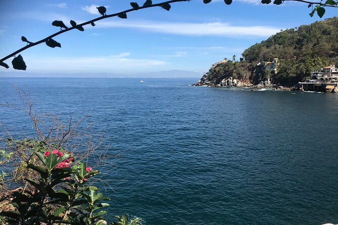 Remote Hidden Beaches Hike of South Shore (Puerto Vallarta) - Boca de Tomatlán start: footbridge, cove exit, and a biologist who spots nature