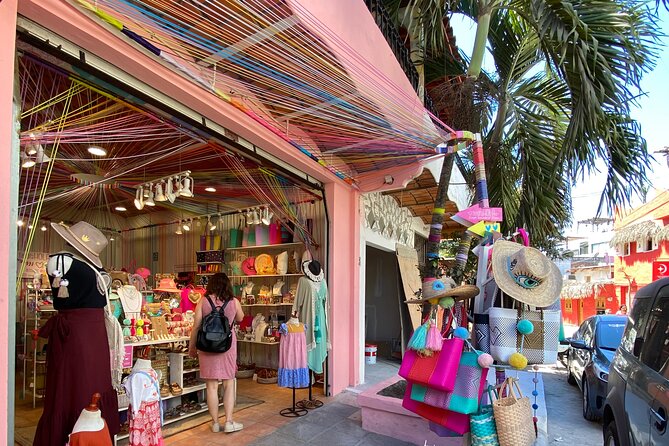 Sayulita Magical Town Tour: Local food, and chocolate. - Cocoa garden chocolate: tasting with context (not just candy)