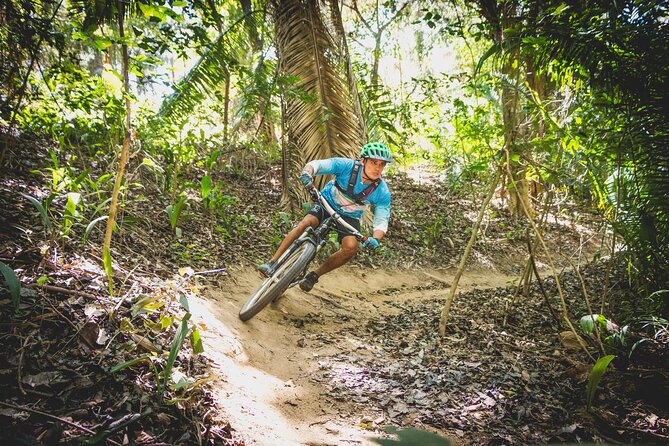 SINGLETRACK MOUNTAIN BIKE - Guided through the jungle - Key Points You’ll Care About