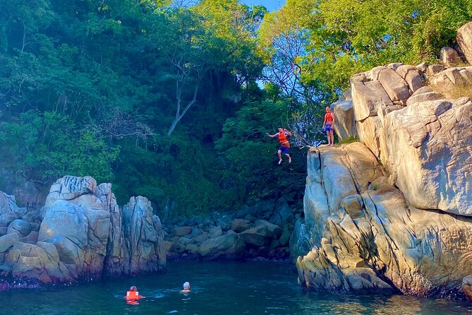 Snorkeling at Los Arcos 5 islands Hidden Beach and Cliff Jumping - Tips to Get the Most Out of Los Arcos