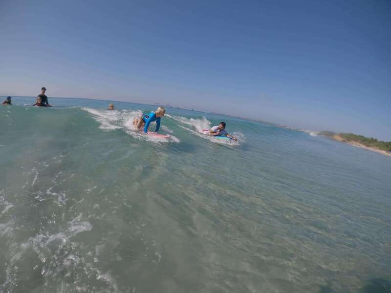 Surfing on the north of the bay - Meeting point: the simple start at Nuevo Nayarit Public Beach
