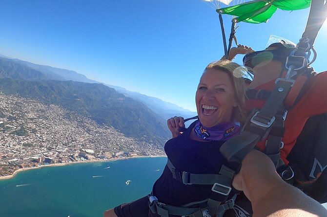 Tandem Skydive in Puerto Vallarta With Beach Landing - Safety Setup and USPA Credentials You Can Actually Use