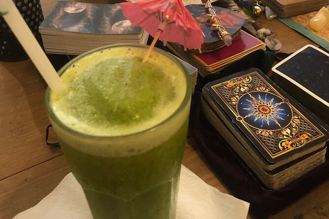 Tarot Reading with Coffee & Chocolate or Smoothie - Timing and Group Size: How to Get Full Value